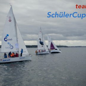 Segelspektakel mit sieben team acht-Booten aus ganz Schleswig-Holstein